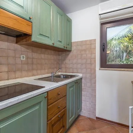 Calma By El-pi Tours Njivice