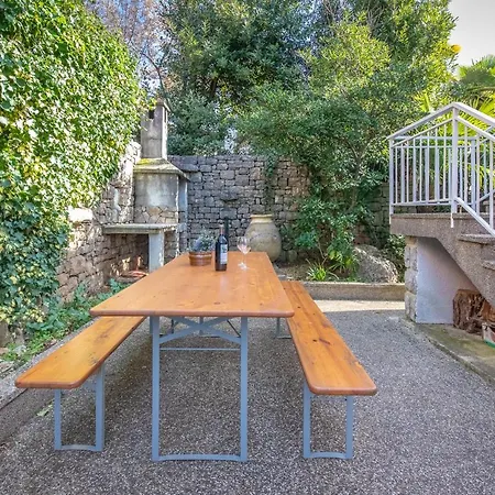 Calma By El-pi Tours Njivice