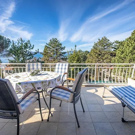 Calma By El-pi Tours *