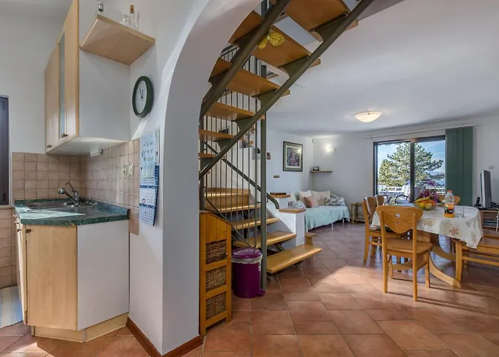 Calma By El-pi Tours Appartement Njivice